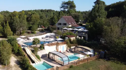 Camping Les Charmes - Saint-André-d'Allas, Dordogne, France